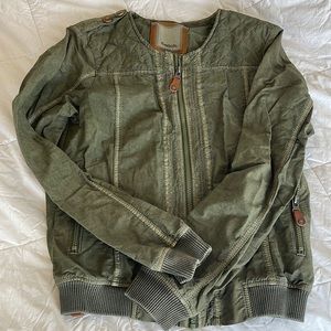 Bench bomber jacket